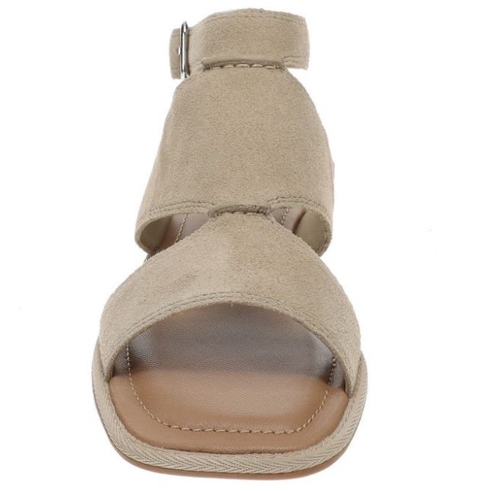 UGG Women's Tan Suede Sandals